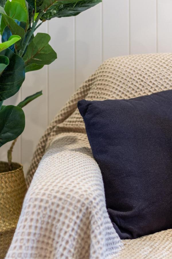 In The Heart Of It All: 2 Bed Cbd Townhouse Christchurch Buitenkant foto