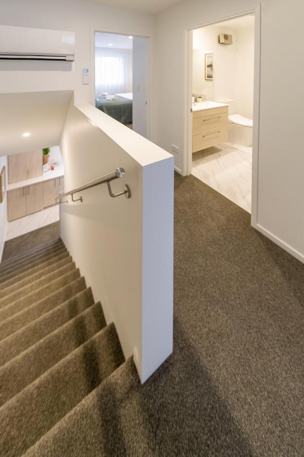 In The Heart Of It All: 2 Bed Cbd Townhouse Christchurch Buitenkant foto