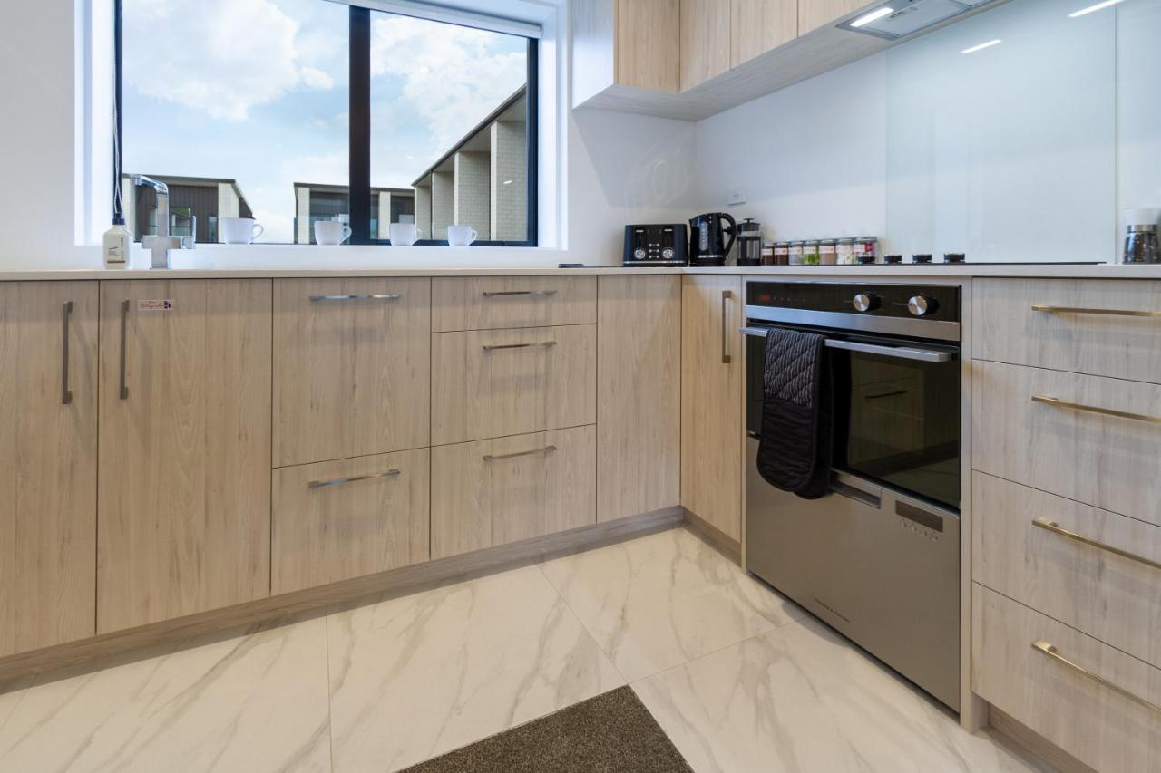 In The Heart Of It All: 2 Bed Cbd Townhouse Christchurch Buitenkant foto